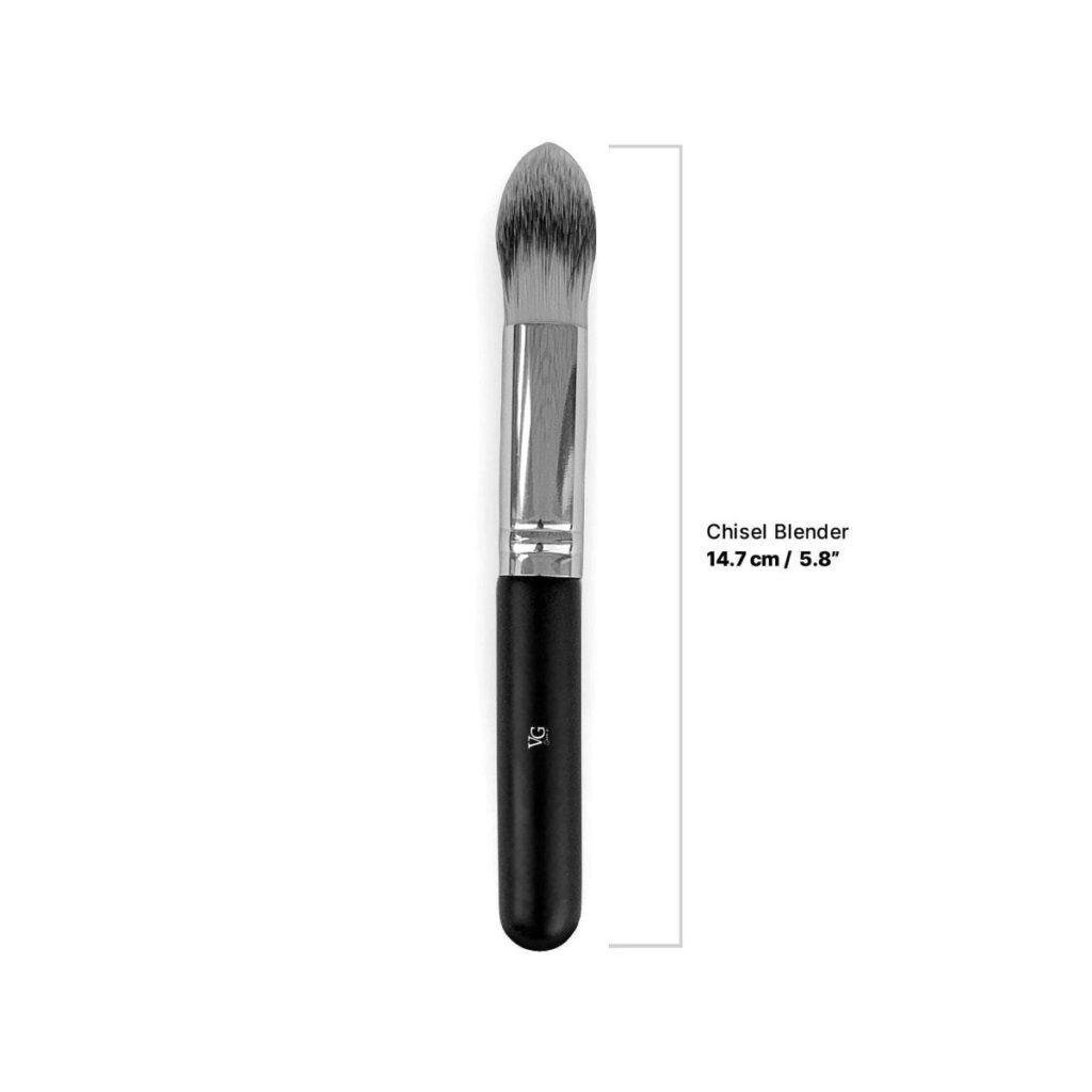 Chisel Blender Brush by VG Sara X – Luxurious Vegan Fiber for Effortless, Flawless Makeup Application