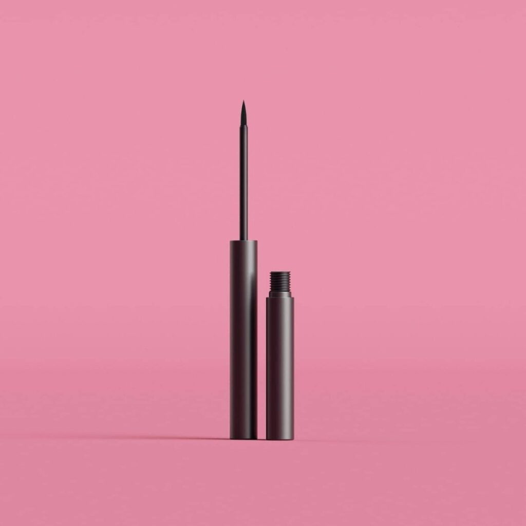 VG Sara X Vegan Liquid Eyeliner - Natural Cruelty-Free