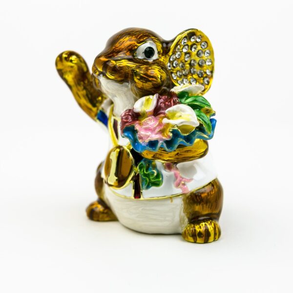 Winner Mouse | Keren Kopal