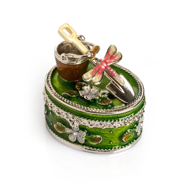 Bucket & a Shovel with Pink Dragonfly Box | Keren Kopal