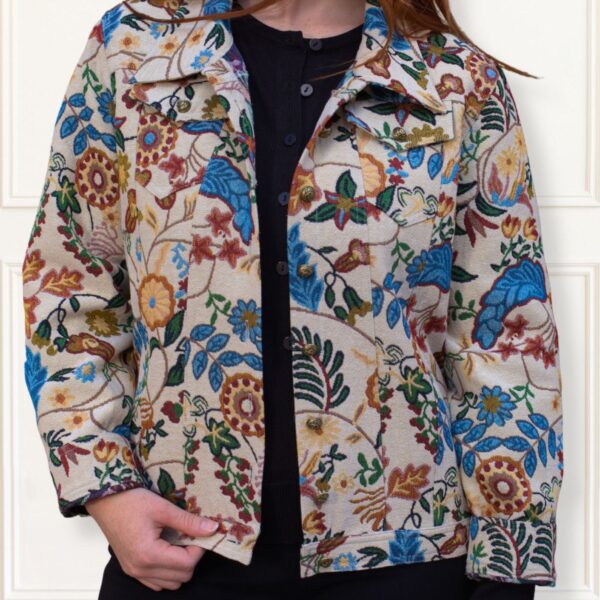 Women’s Tapestry Floral Jacket with Embroidery