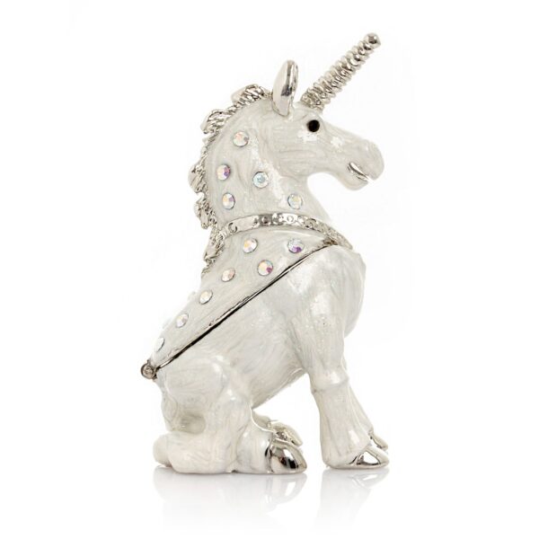 White Unicorn | Keren Kopal