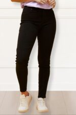 Women’s Black Stretch Skinny Pants