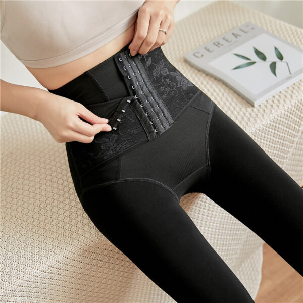 Bare legs plus velvet thickened bottoming pantyhose