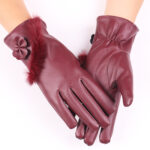 Autumn and winter gloves for ladies