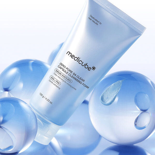 medicube Zero Pore Clearing Capsule Cleansing Foam 120g