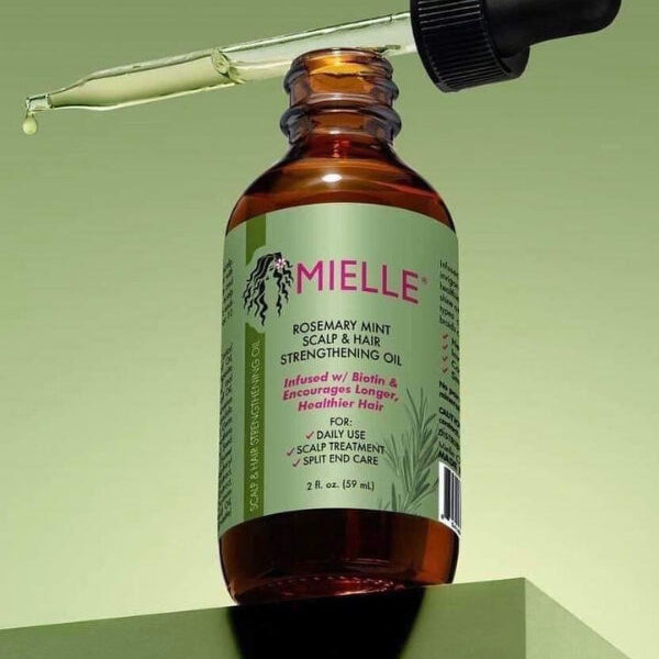 Mielle Organics Rosemary Mint Scalp & Hair Strengthening Oil 2oz